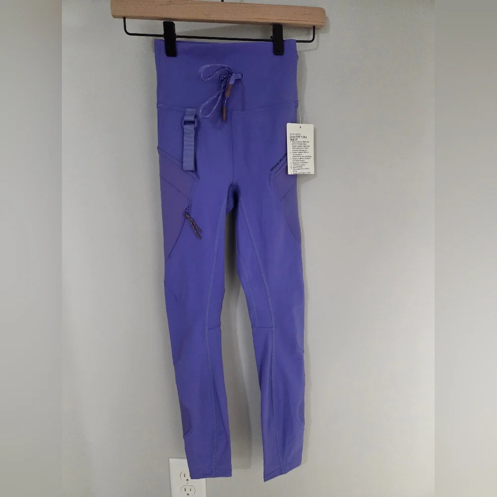 NWT Lululemon Cargo Super-High-Rise Hiking Tight 25